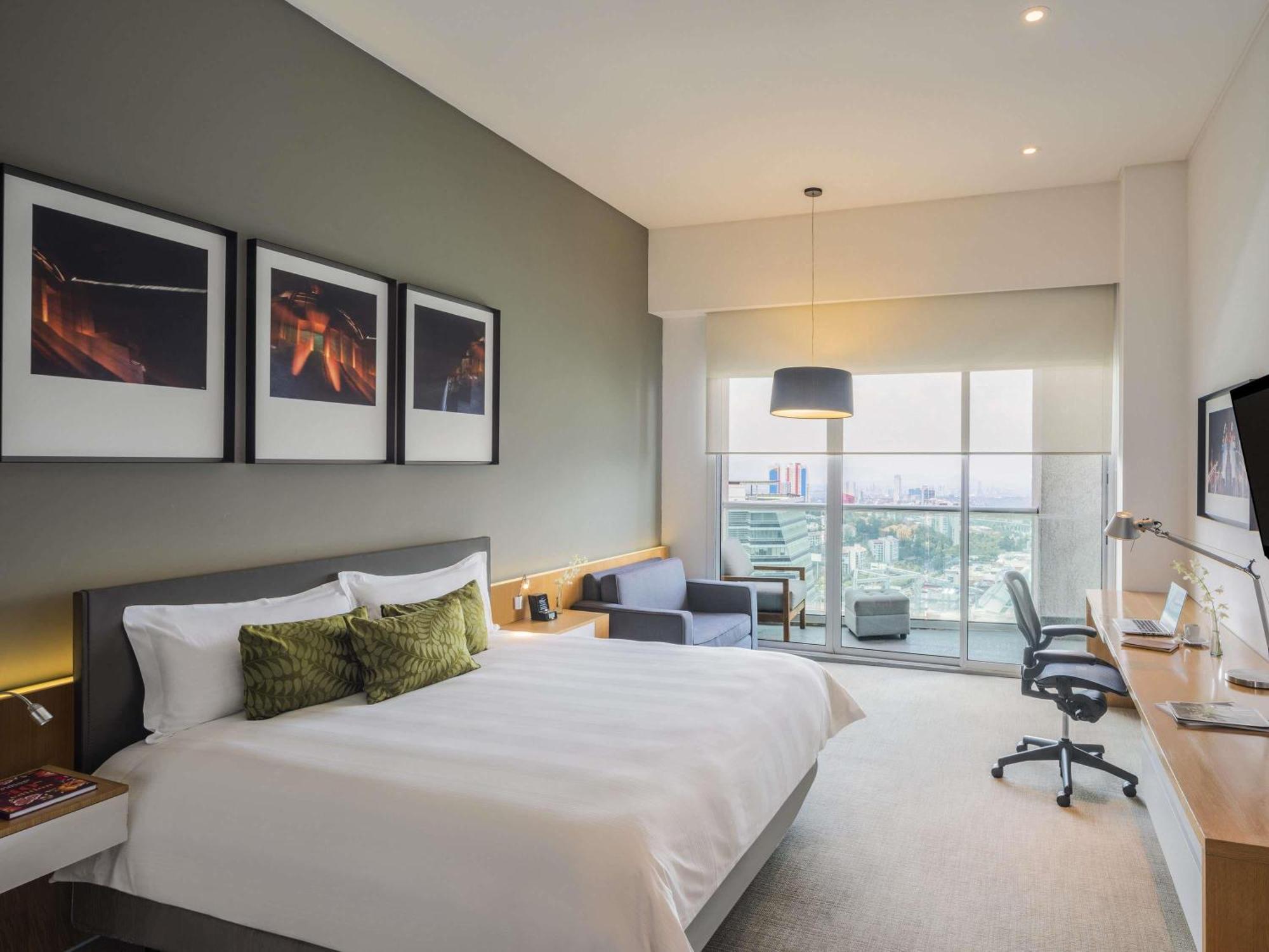 The Paragon Santa Fe By Accor Hotel